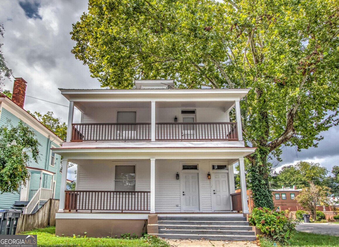 Foto principal - 136 Broad St