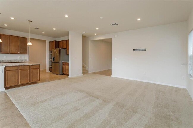 Building Photo - 1171 Cascade Dr