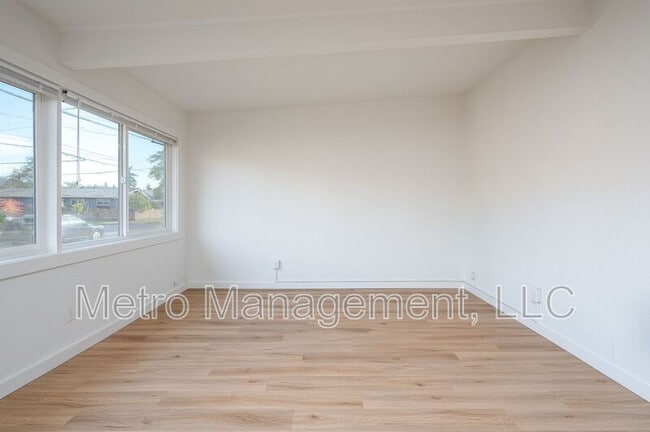 Foto del edificio - 6307 SE 72nd Ave