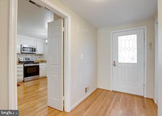 Foto del edificio - 8931 Park Forest Dr