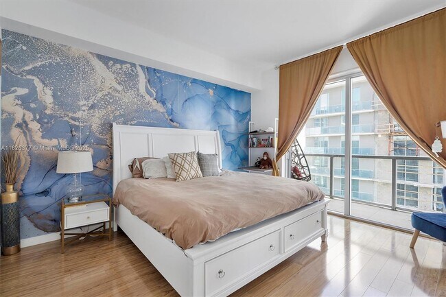Foto del edificio - 55 SE 6th St