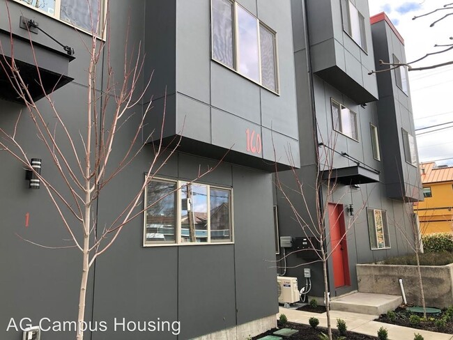 Building Photo - 160 E 15th Ave