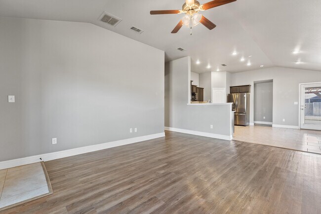 Building Photo - 7029 34th Pl