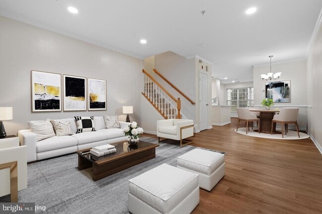 Building Photo - 2480 Angeline Dr