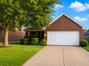 Building Photo - 2119 Hawthorne Brook Ln