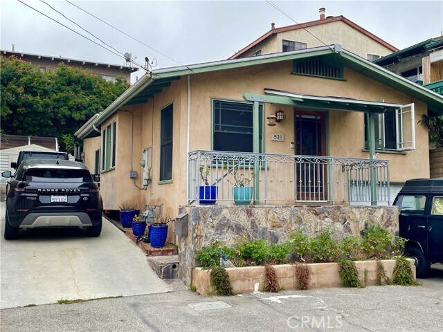 Foto del edificio - 534 Gravley Ct