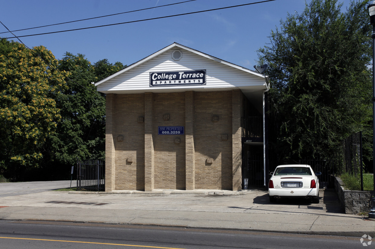 Building Photo - 1826 Jefferson St