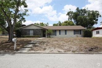 Building Photo - 5524 Clearview Dr