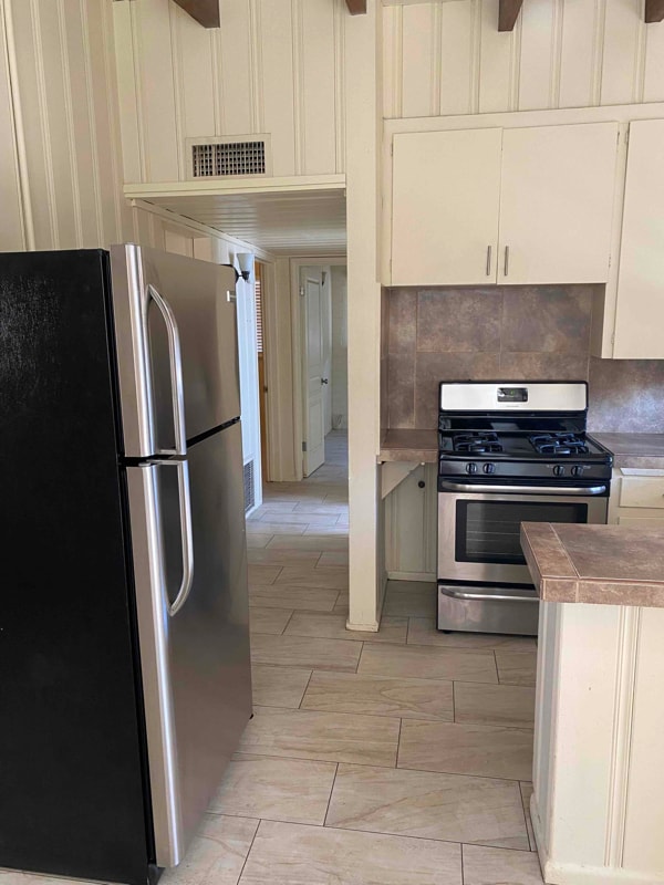 Foto del edificio - 732 E Waverly St