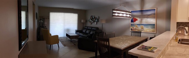 Building Photo - 1001 Foxfire Ln