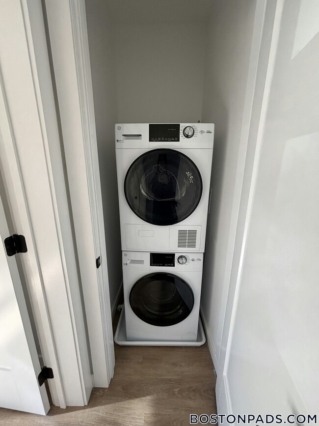 Foto del edificio - 199 Gardner St