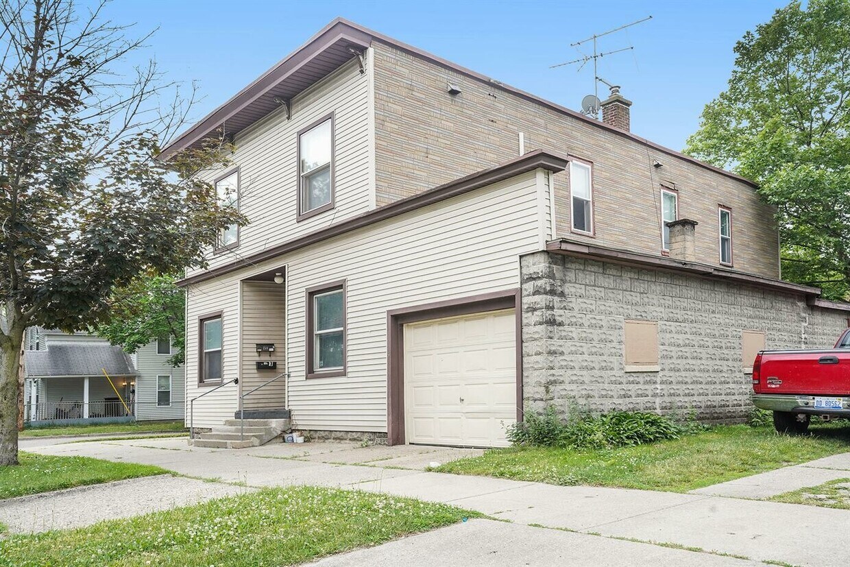 Foto principal - 159 Lane Ave SW