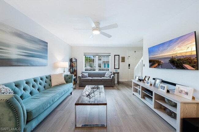 Building Photo - 18 Marco Villas Dr