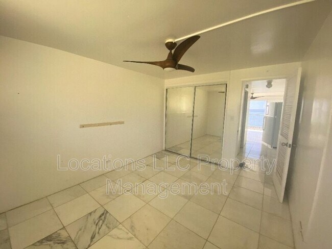 Foto del edificio - 85-175-175 Farrington Hwy