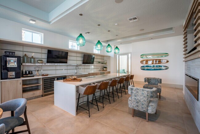 Foto del edificio - Serenity at Lake Wales