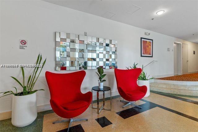 Foto del edificio - 1300 Pennsylvania Ave