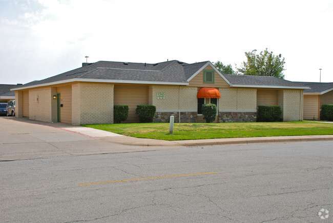 Building Photo - Crossway Apartments