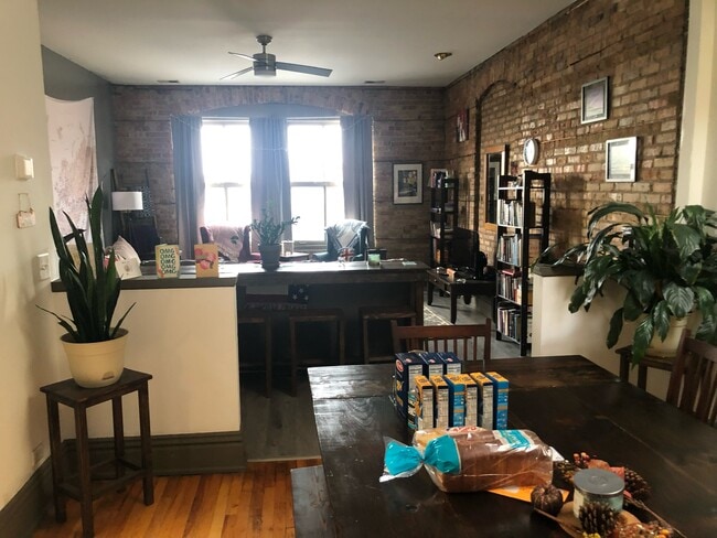 Living Room View from Dining Rm - 77 S Lasalle St