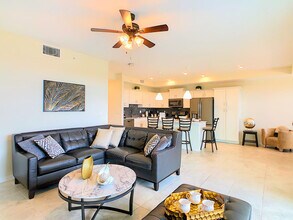 Building Photo - 4784 Clock Tower Dr