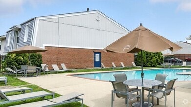 Building Photo - Regency Townhomes