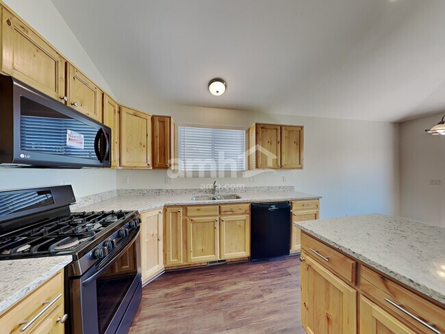 Building Photo - 416 N 3335 W