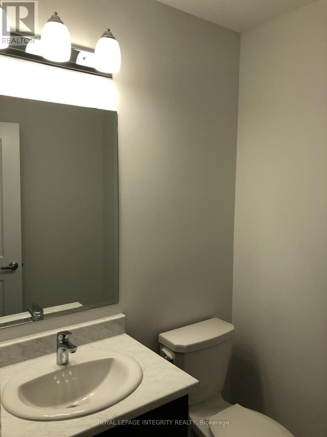 Building Photo - 130 Maynooth Ct