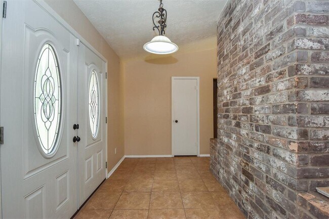 Foto del edificio - 8515 Riverside Walk Ln