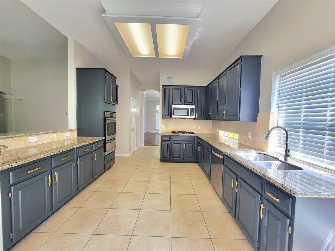 Foto principal - 4310 Ringrose Dr