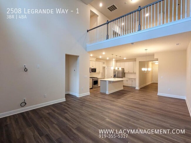 Building Photo - 2508 Legrande Way