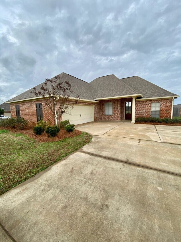 Primary Photo - 3 bed, 2 bath for rent in Germantown Schoo...