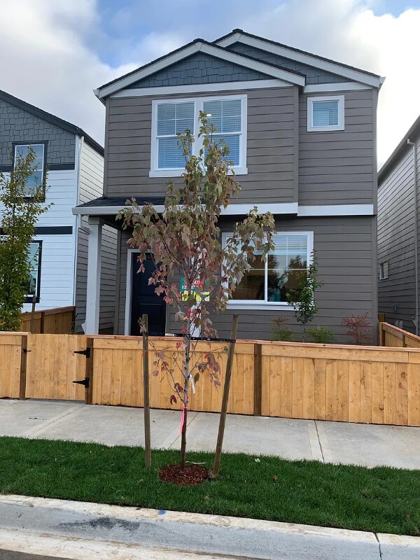 Foto principal - 2609 NE 115th Pl.