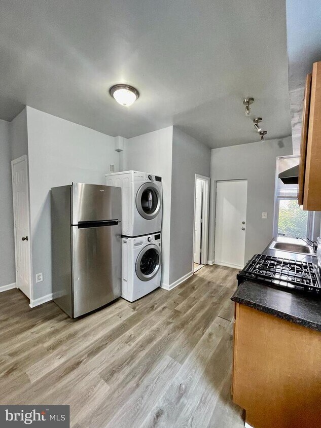 Foto principal - 327 S Frazier St