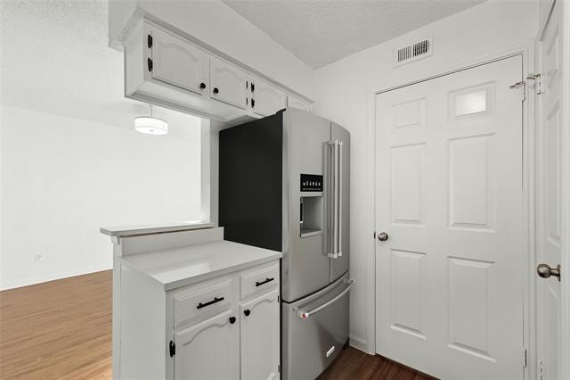 Foto del edificio - 9524 Military Pkwy