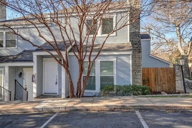 Foto del edificio - 6820 Old Quarry Ln