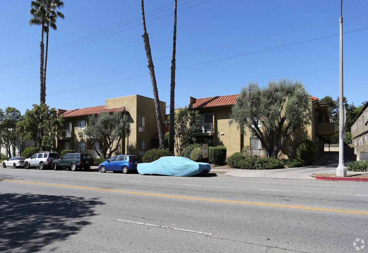 3749 McLaughlin Ave. 3749 McLaughlin Ave Los Angeles, CA