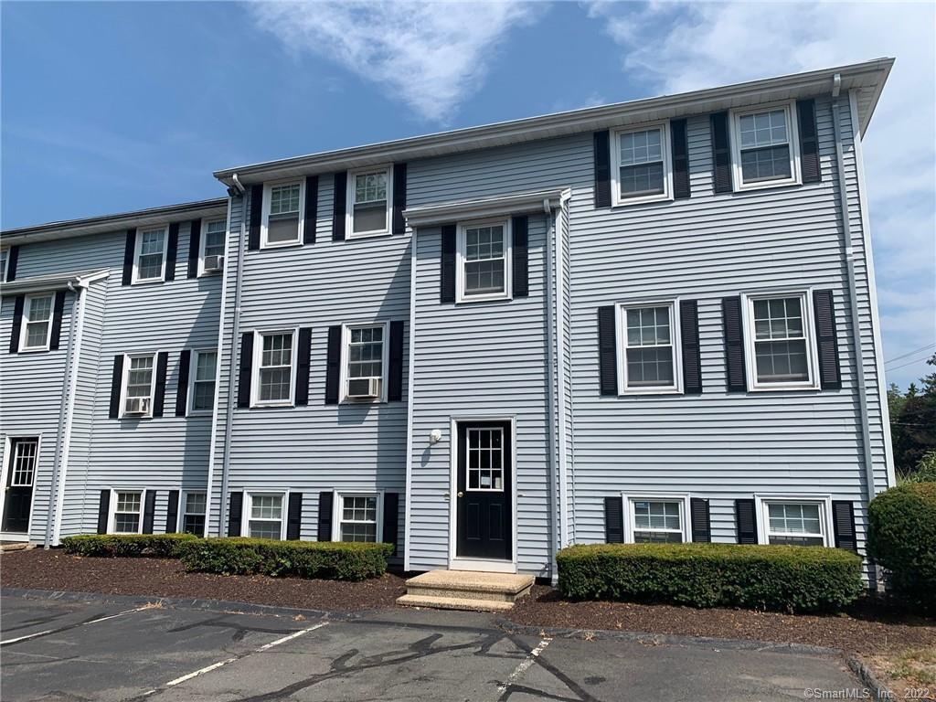 Foto principal - 900 S Main St