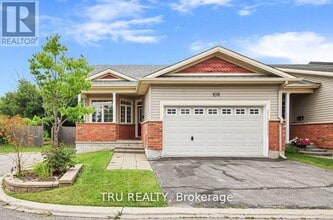 Building Photo - 108 Villageview Private