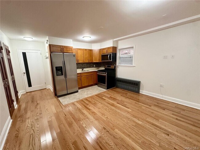 Foto del edificio - 3949 Monticello Ave