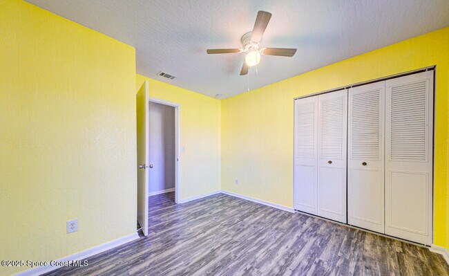 Foto del edificio - 2190 Forest Knoll Dr NE