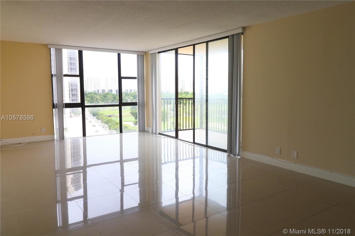 CORONADO CONDO Condo for Rent in Aventura, FL