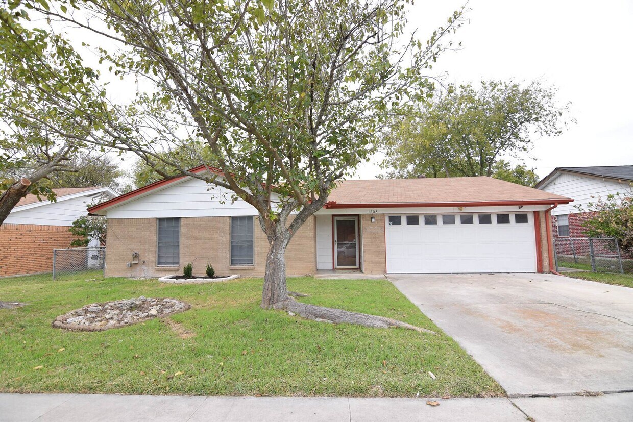 1208 Phyllis Dr, Copperas Cove, TX 76522 House for Rent in Copperas