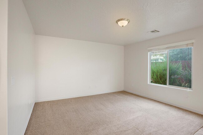 Foto del edificio - 3221 S Relic Ridge Dr