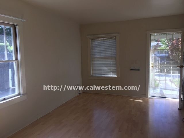 Building Photo - 515 Pettis Ave