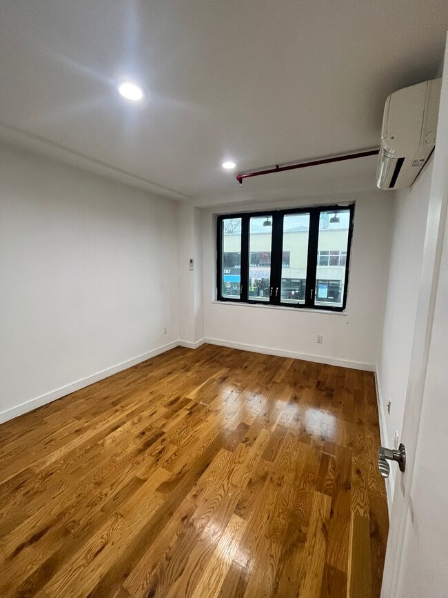 Foto del edificio - 850 Flatbush Ave