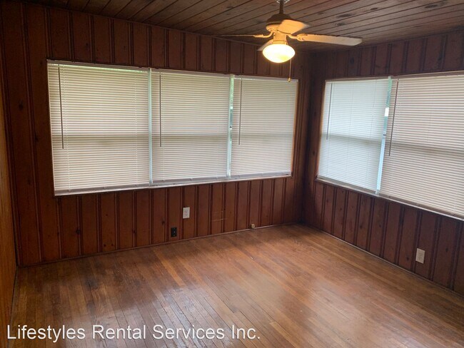 Building Photo - 4 br, 1.5 bath House - 5214 Lexington Ave ...