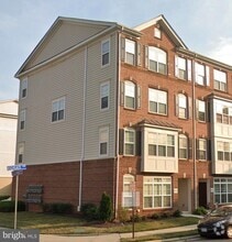 Building Photo - 42541 Highgate Terrace
