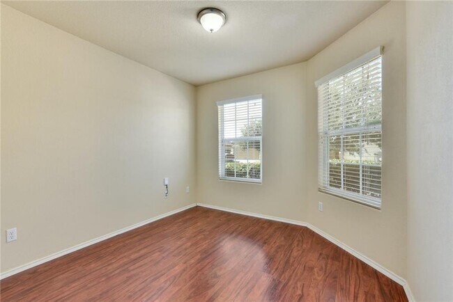 Foto del edificio - 17425 Bridgefarmer Blvd