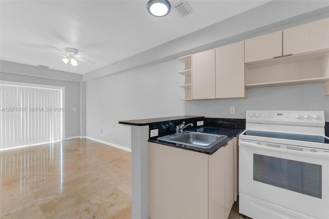 Photo - 1421 SW 3rd Street Unit 208 Apartment
