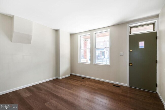 Foto del edificio - 613 N Scott St