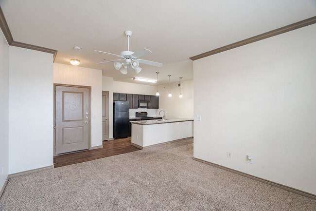Foto del edificio - Tradewinds Apartments